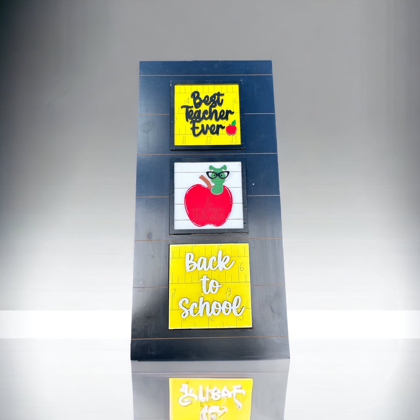 Interchangeable Sign Ladder Base