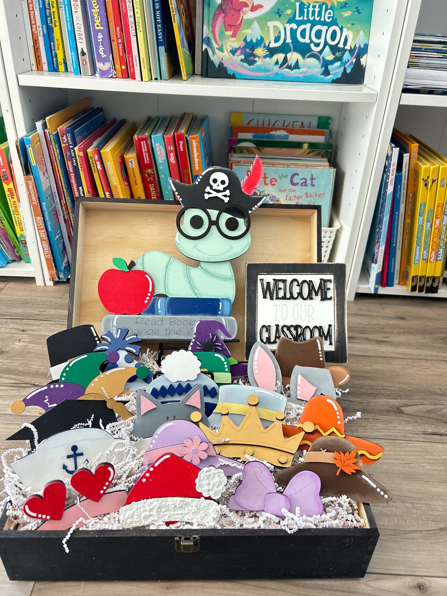 Book Worm - EverChange Animals