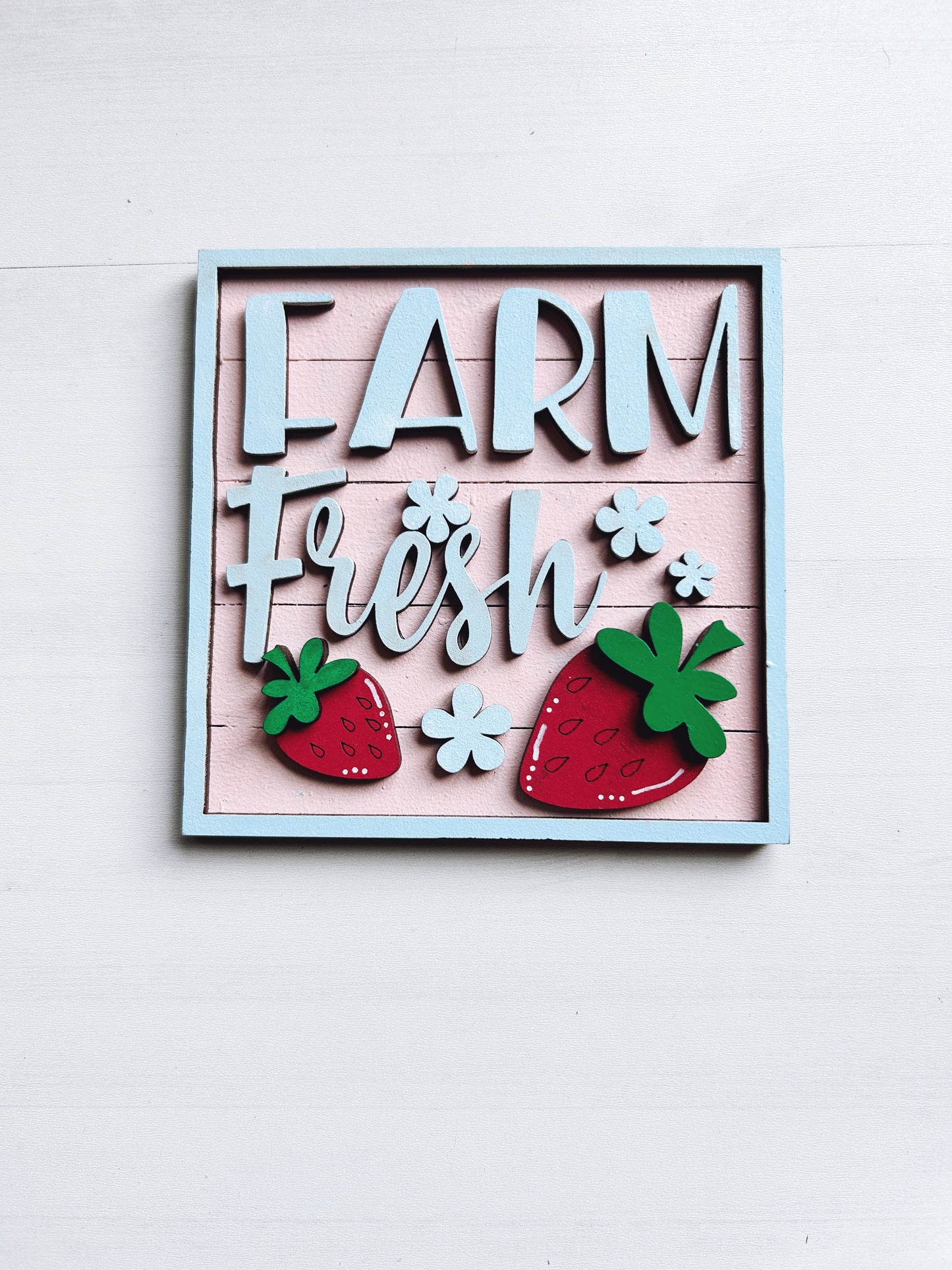 Strawberry Farm Fresh Interchangeable tile