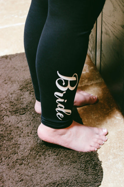 Wedding Day Outfits, Wedding Day Robe, Wedding Day Gift for Bride, Bridal Party Leggings, Bridesmaid Legging, Bridesmaid Outfit,Bride Outfit